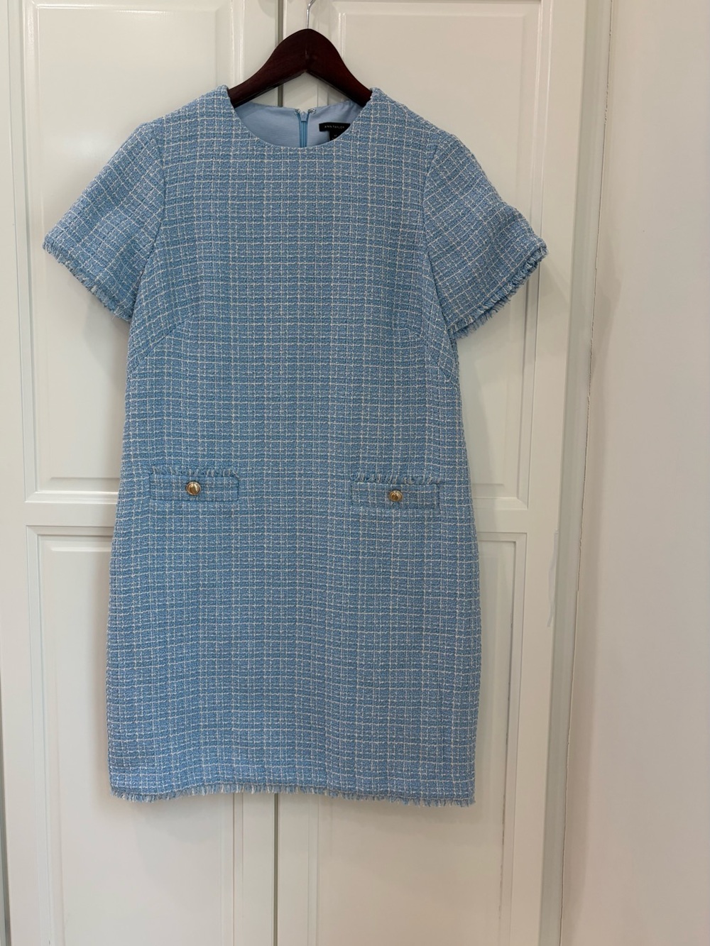 Ann Taylor Short Sleeve Dress size 6p